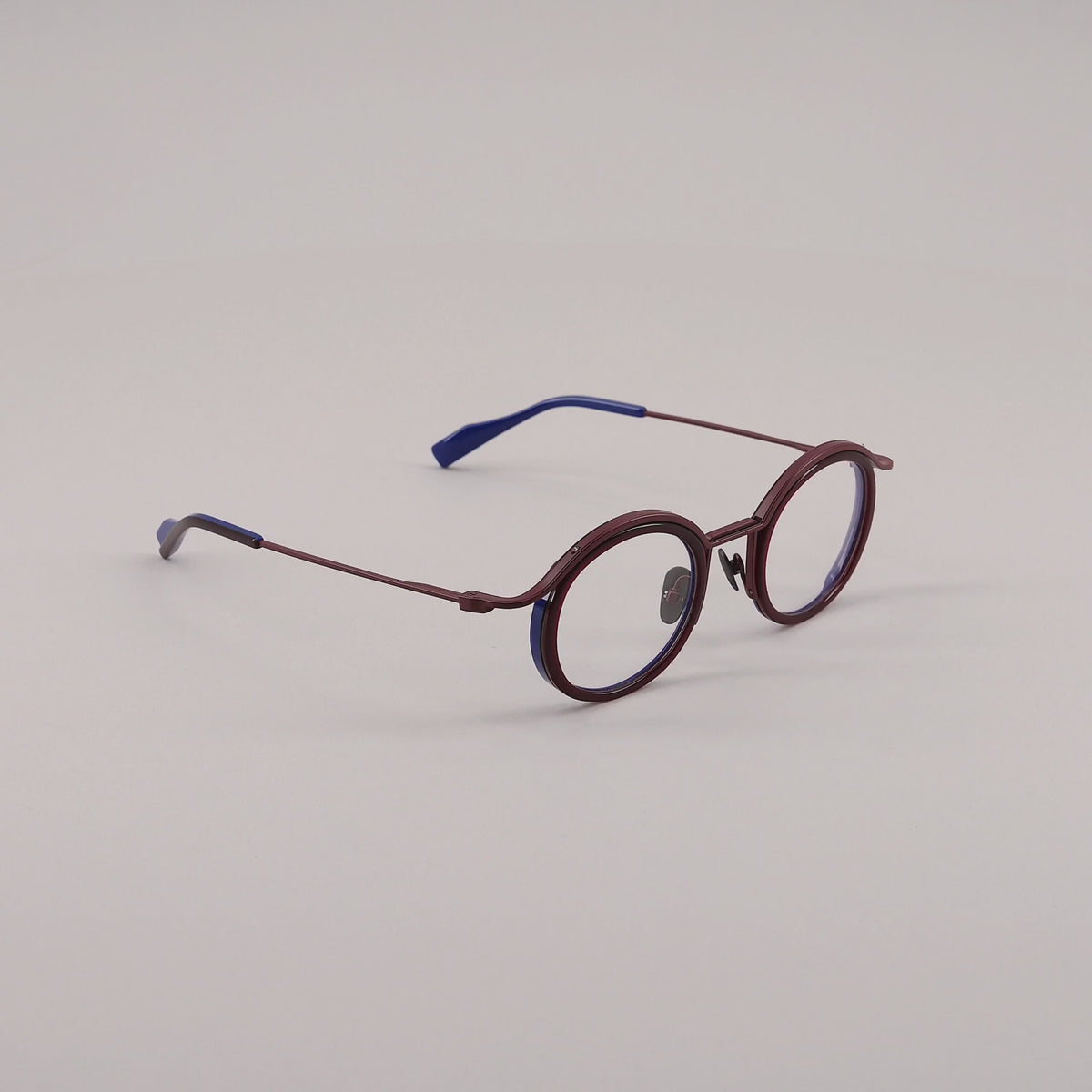 #color_Burgundy and blue
